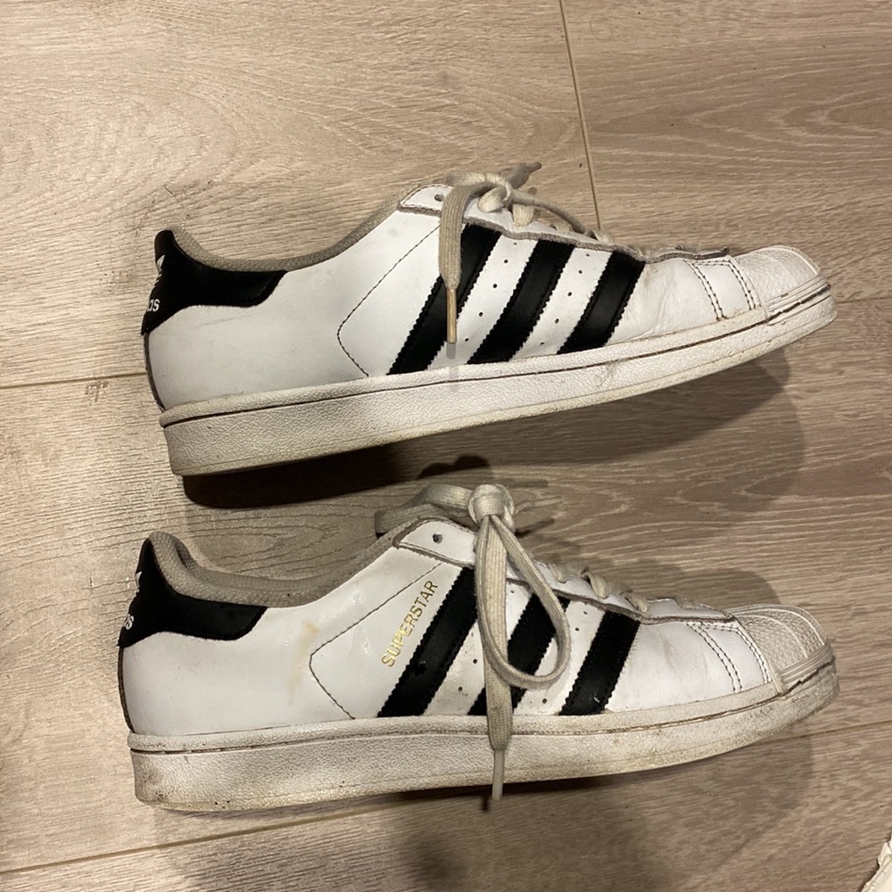 Adidas supstar sneakers